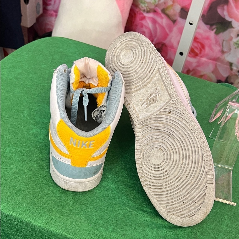 Nike White and Blue Sneakers with Yellow Highlights $75 - Picture 5 of 7